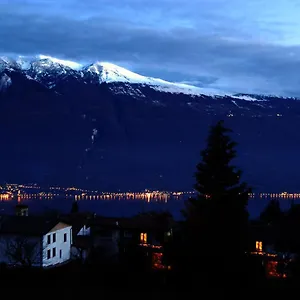Casale Di Pegol , Tignale Italia